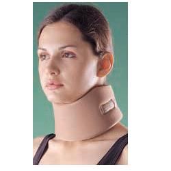 COLLARE CERVICALE OPPO A DENSITA' COMPATTA MISURA SMALL. SUPPORTA LA COLONNA CERVICALE IN POSIZIONE NEUTRALE O ANATOMICA E PROVVEDE AD IMMOBILIZZARLA. CHIUSURA IN VELCRO - farmachicca